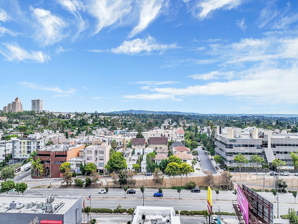 10465 Eastborne Avenue PH 304