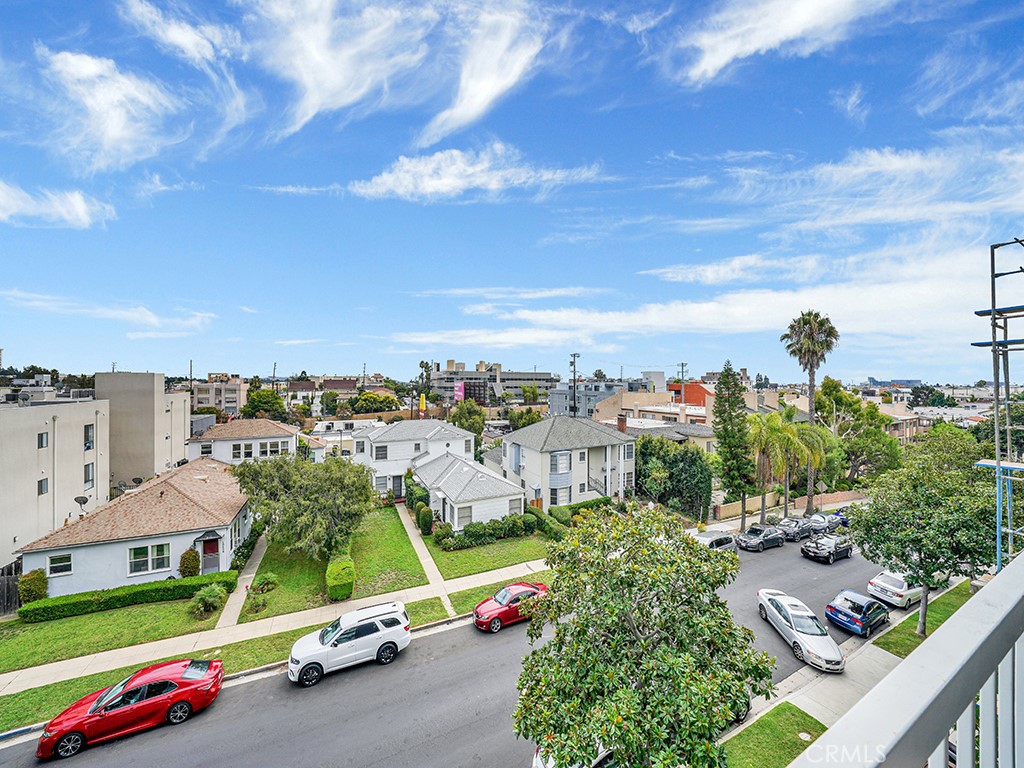 10465 Eastborne Avenue PH 304