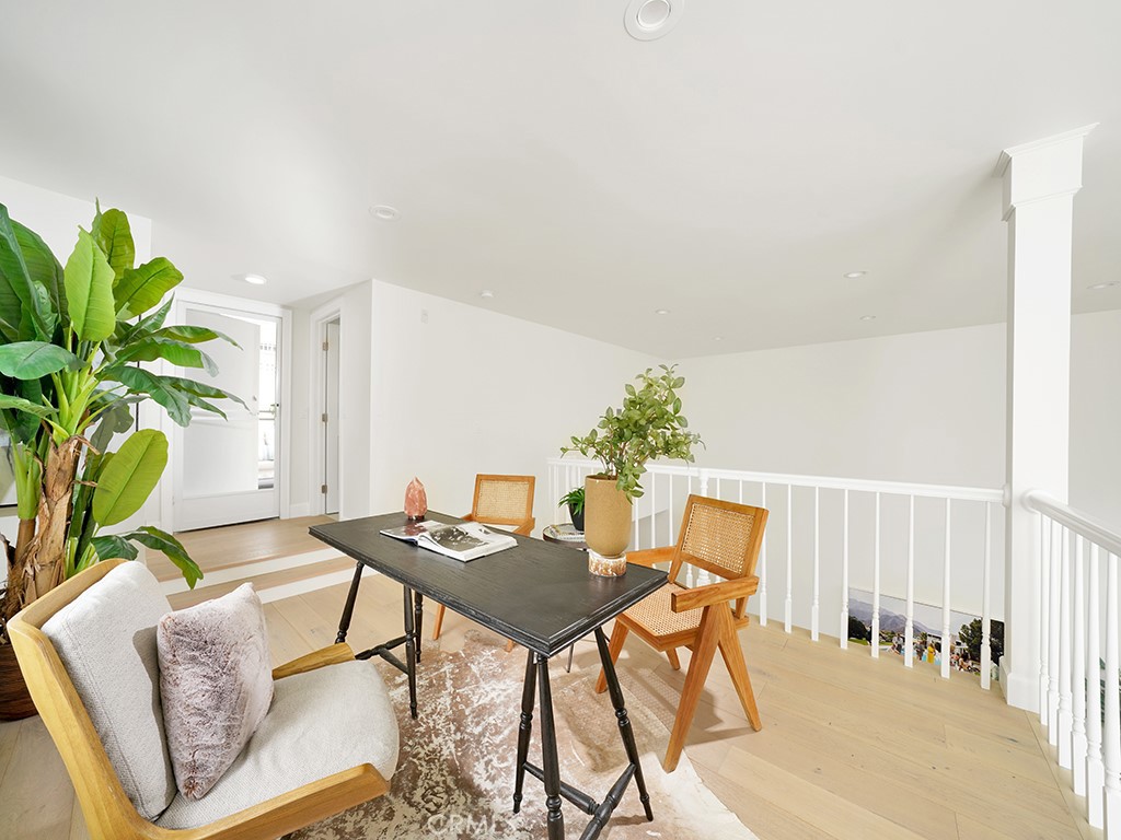 10465 Eastborne Avenue PH 304