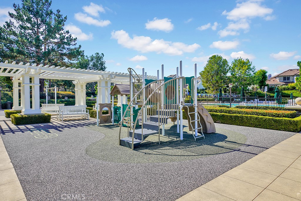 17 Crooked Stick Drive