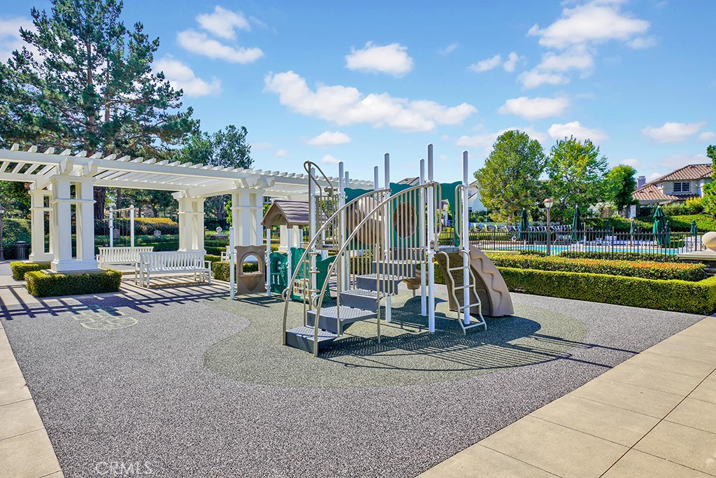 17 Crooked Stick Drive