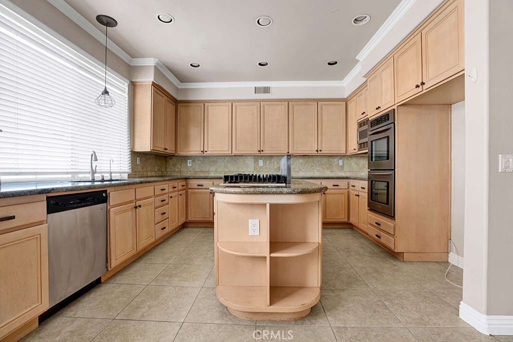 2326 Pinehurst Drive