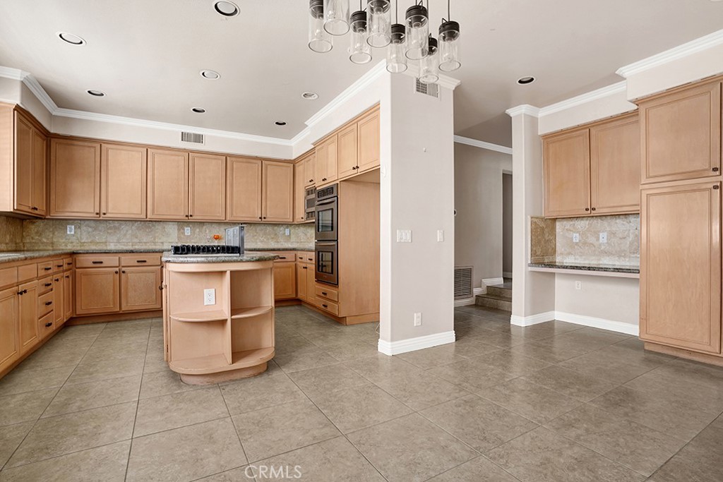 2326 Pinehurst Drive