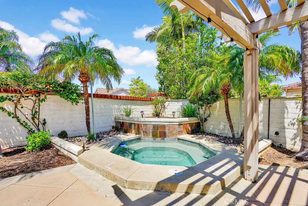 2326 Pinehurst Drive