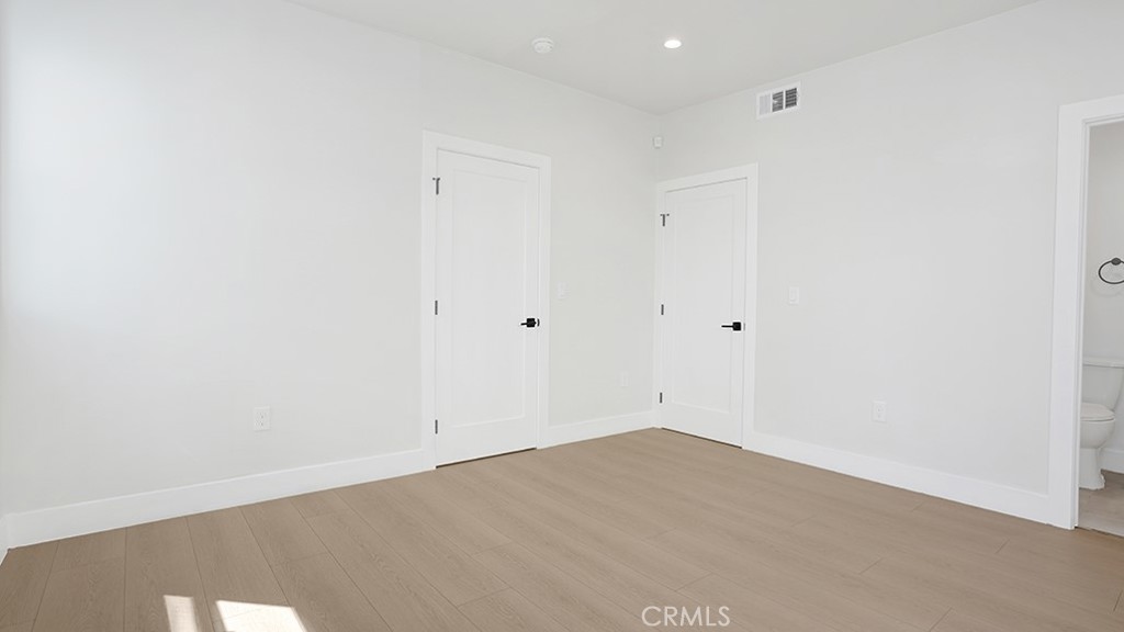 1213 N. Kingsley Drive N