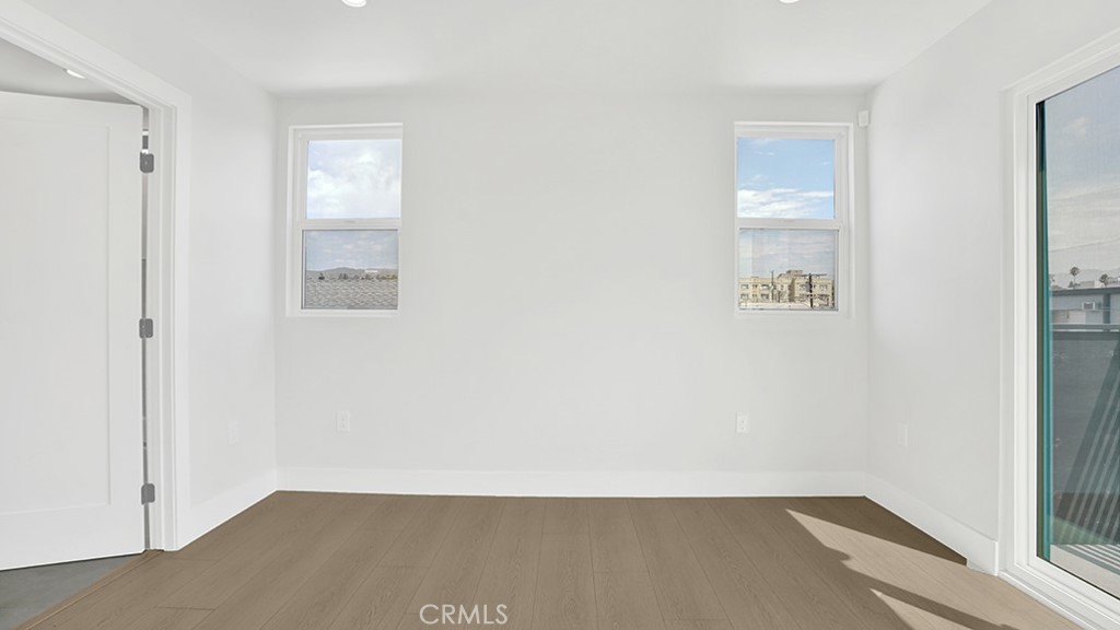 1215 N. Kingsley Drive N 1215 1/2