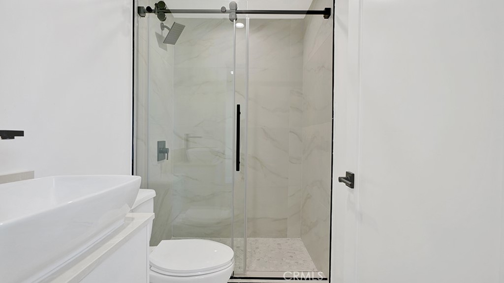 1215 N. Kingsley Drive N 1215 1/2