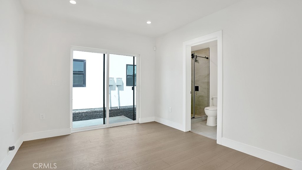 1215 N. Kingsley Drive N 1215 1/2