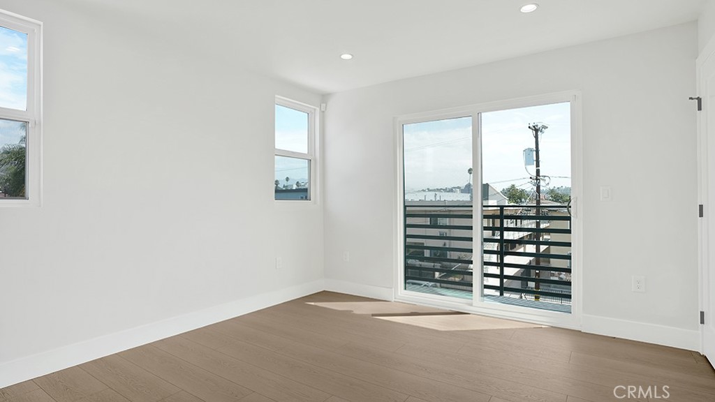 1215 N. Kingsley Drive N 1215 1/2