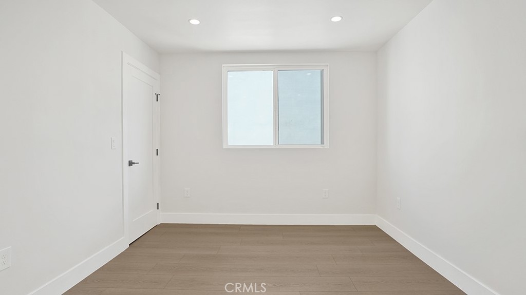 1215 N. Kingsley Drive N 1215 1/2