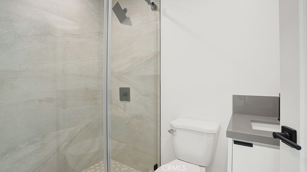 1215 N. Kingsley Drive N 1215 1/2