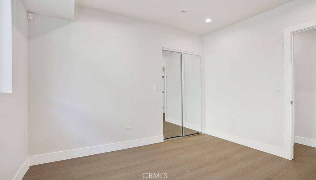 1215 N. Kingsley Drive N 1215 1/2