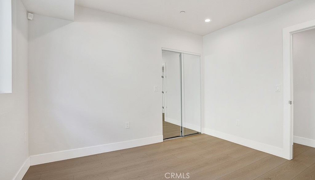 1215 N. Kingsley Drive N 1215 1/2