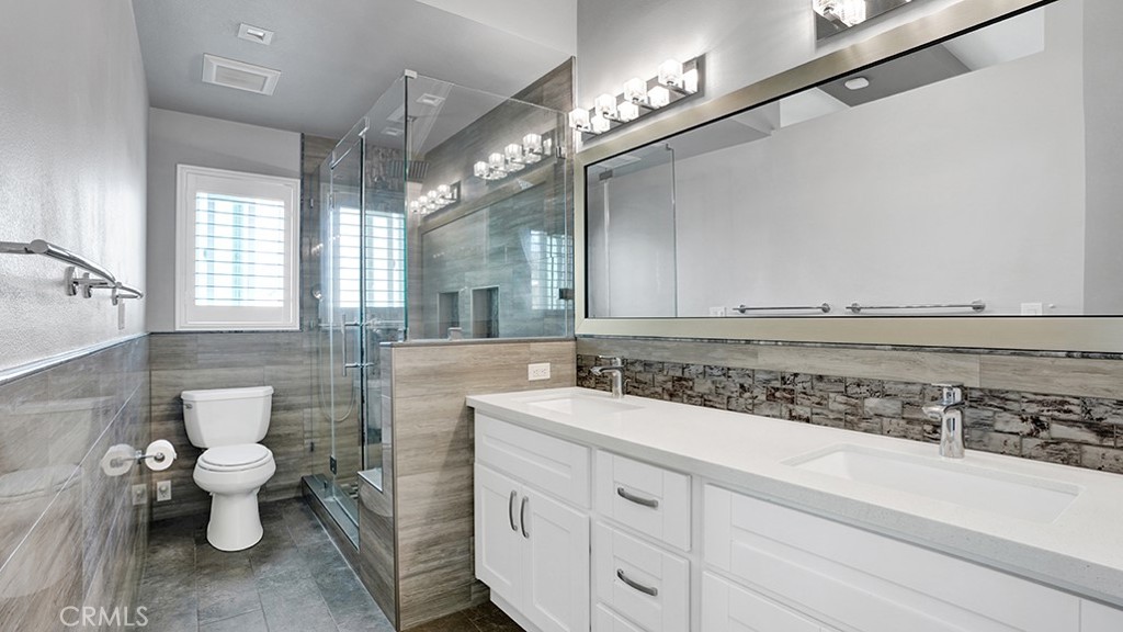 2524 Elden Avenue K-4