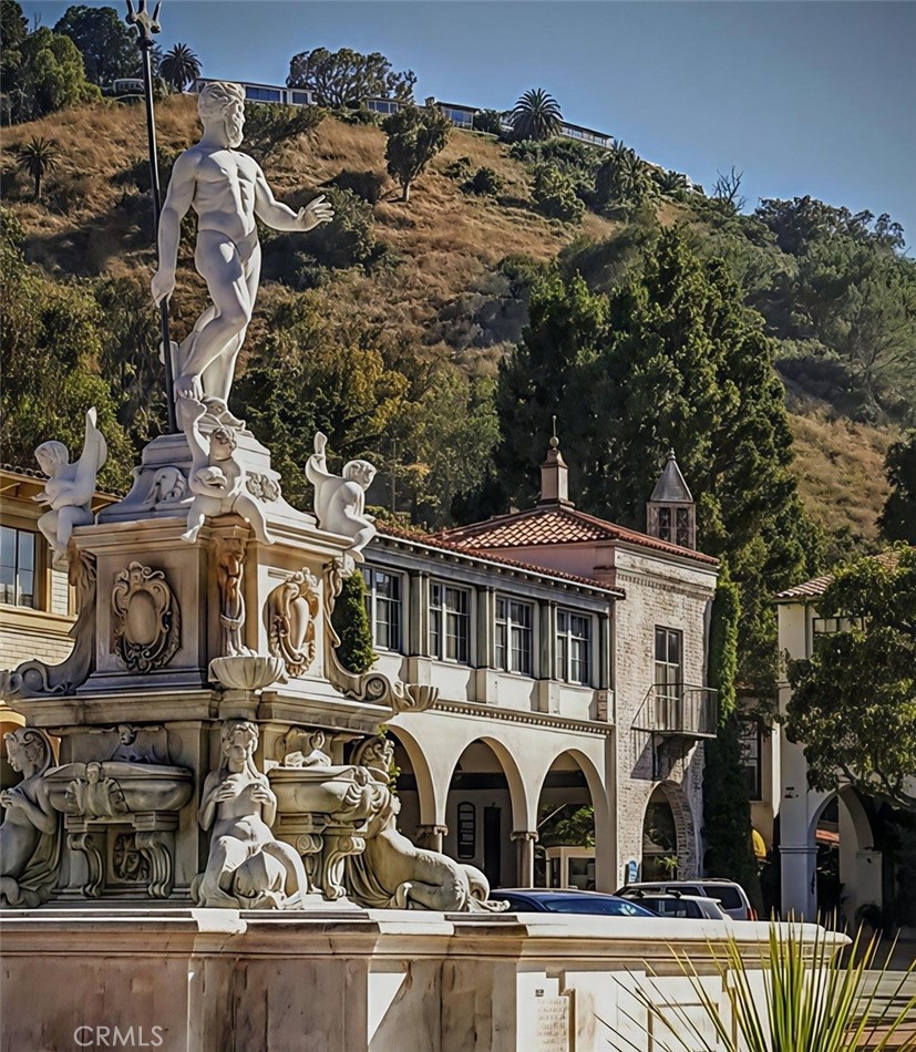 2525 Via Campesina 301