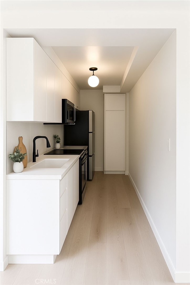 2525 Via Campesina 301