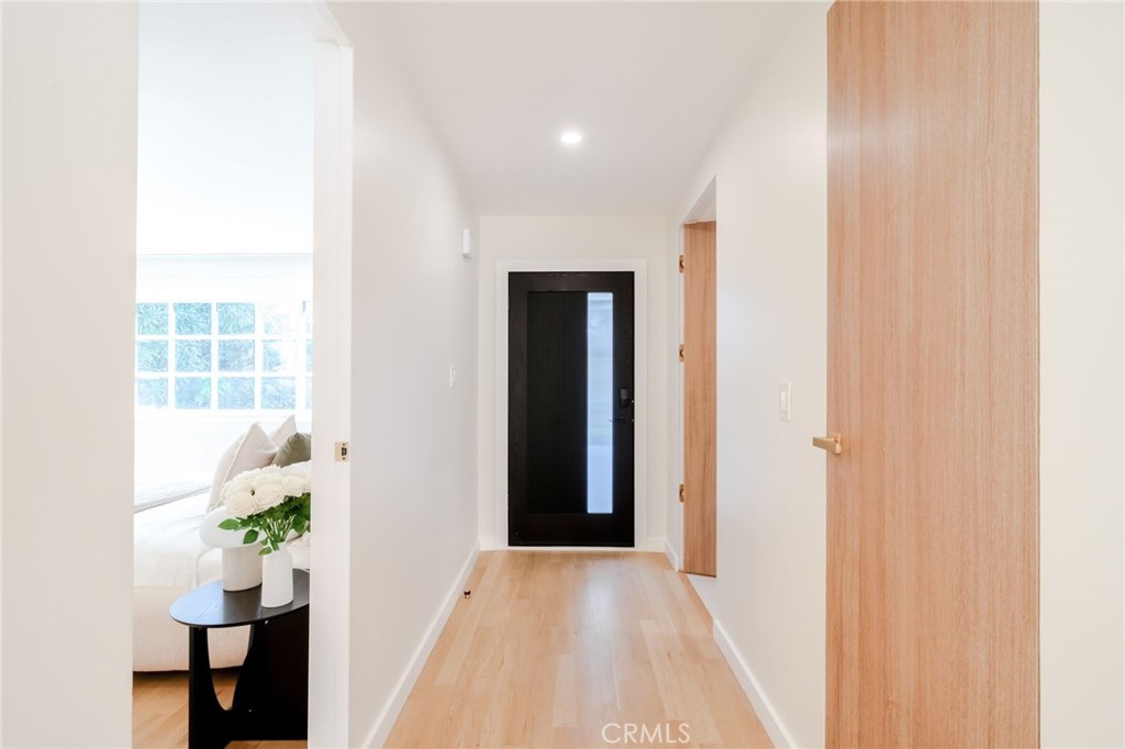 3205 Palos Verdes Drive N