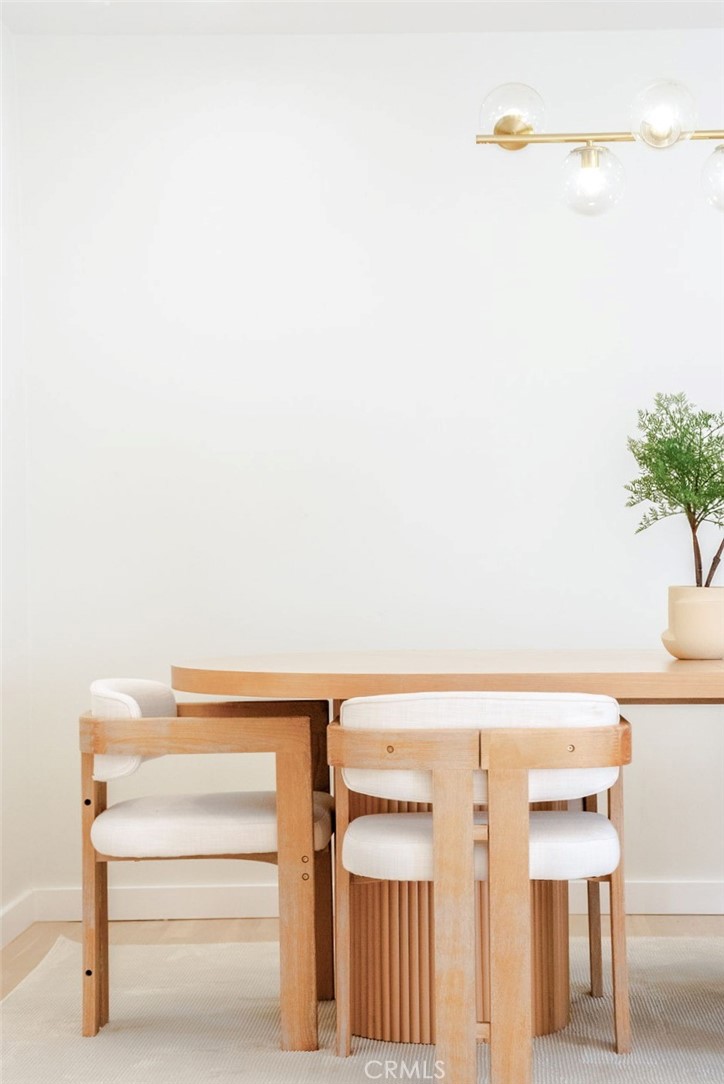 3205 Palos Verdes Drive N