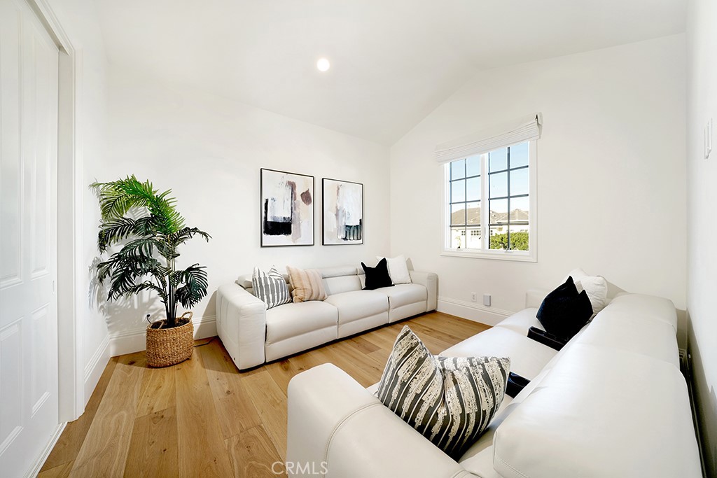 17 Crooked Stick Drive