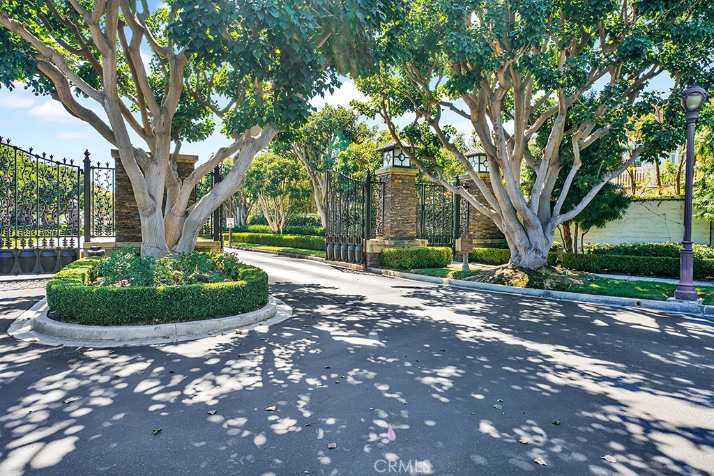 17 Crooked Stick Drive