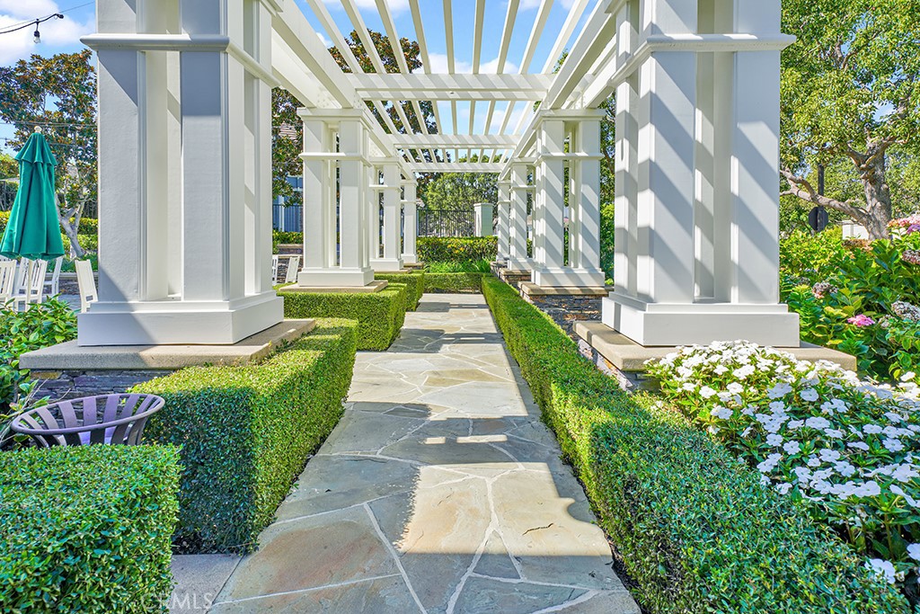 17 Crooked Stick Drive