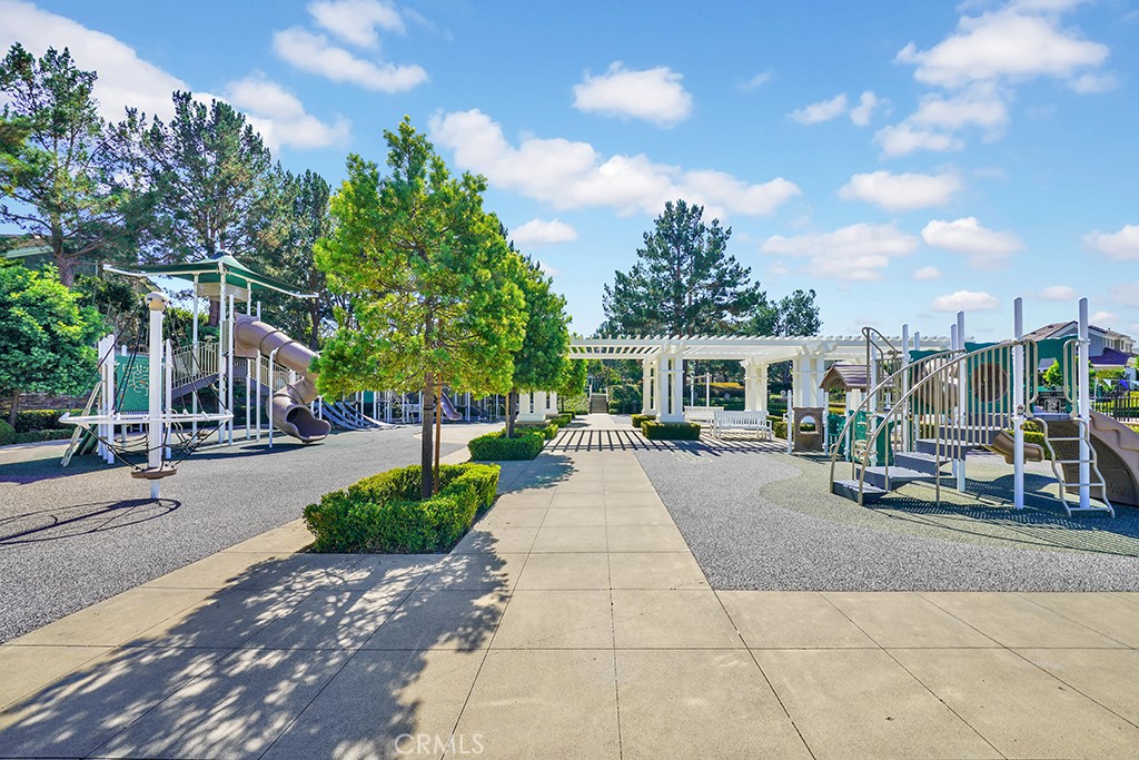 17 Crooked Stick Drive