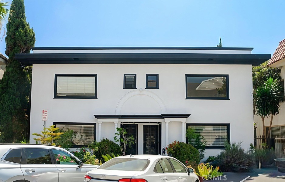 10 Esperanza Avenue 12