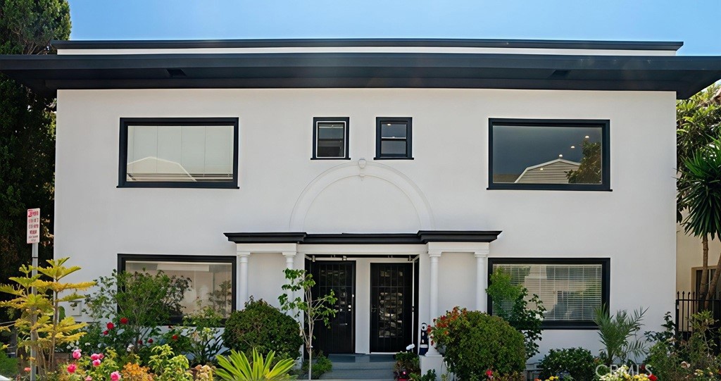 10 Esperanza Avenue 12