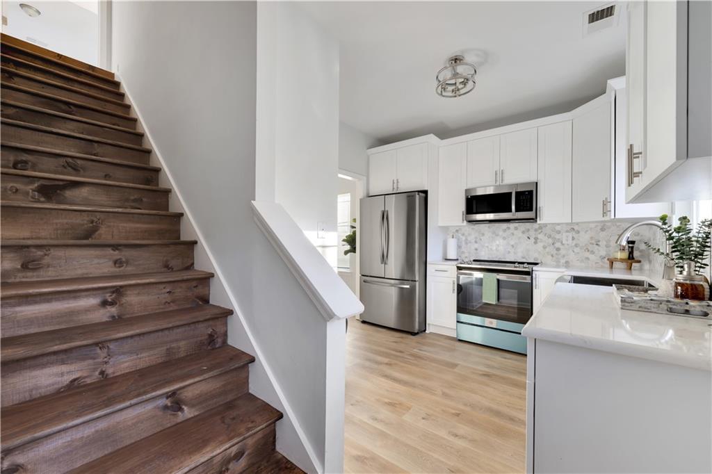 56 Holly Road NW