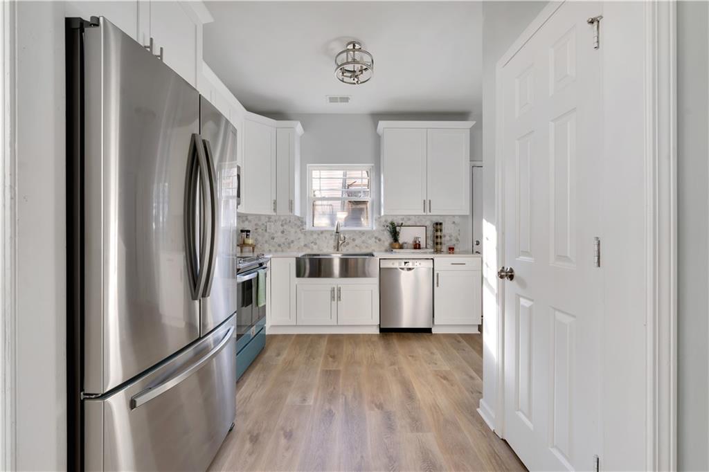 56 Holly Road NW