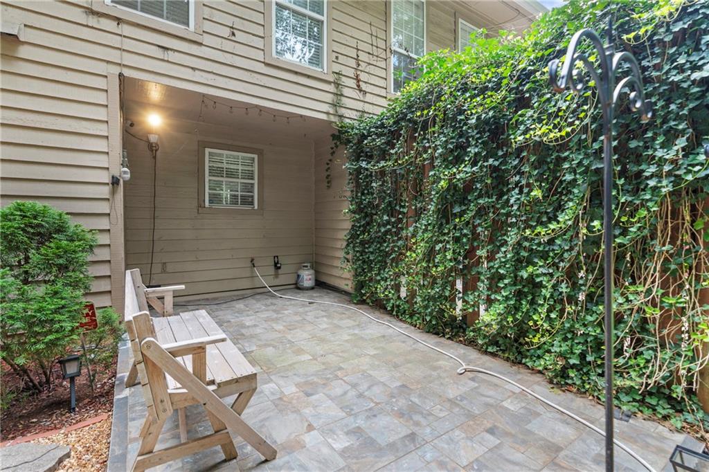 1104 Mason Creek Circle