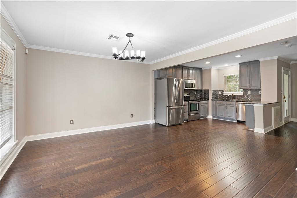 1104 Mason Creek Circle