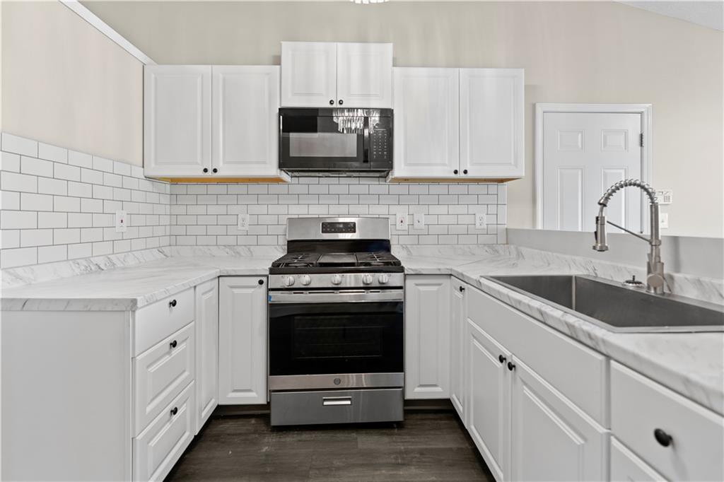 1329 Ling Drive