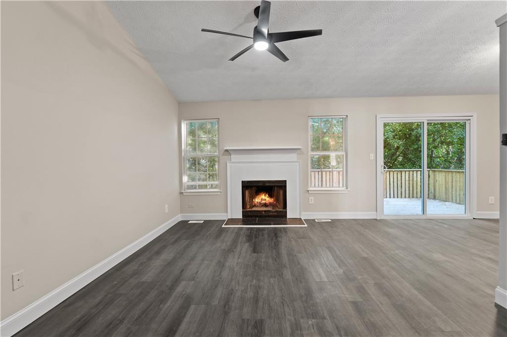 1329 Ling Drive
