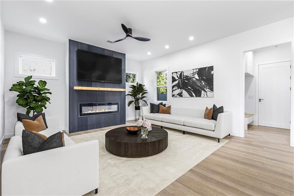1247 Bridges Avenue SW Unit A