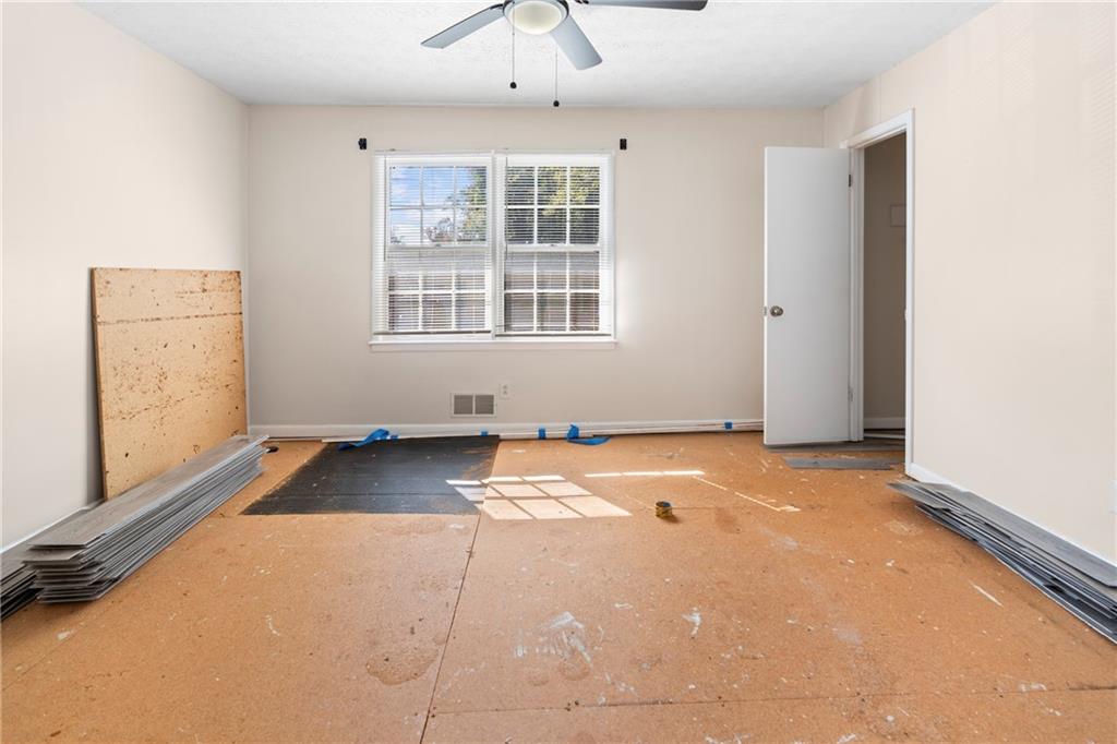 1010 Sexton Drive Unit 5