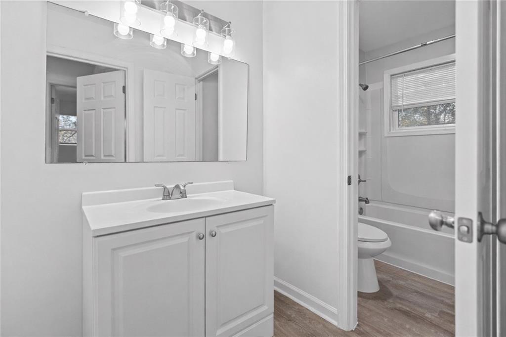 5717 Southwick Court SW