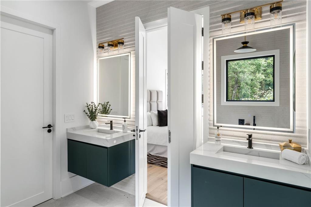 605 Hunnicutt Road SE