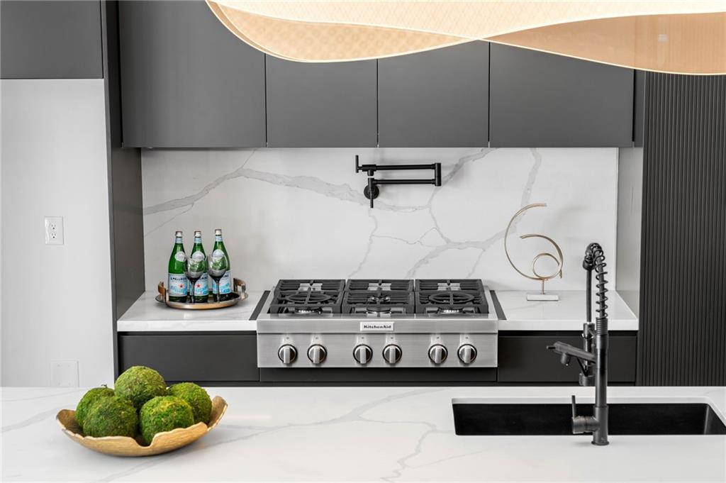 605 Hunnicutt Road SE