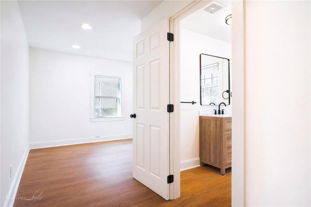 1039 Astor Avenue SW