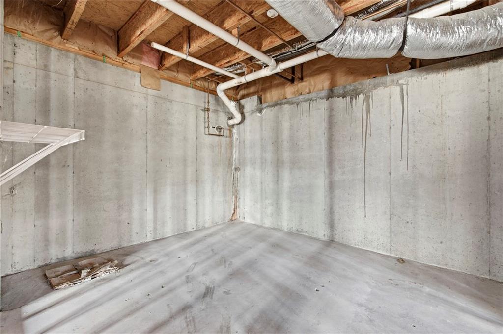 5228 Yellowtail Lane NW