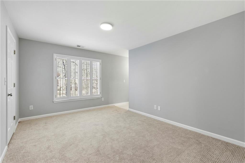 5228 Yellowtail Lane NW