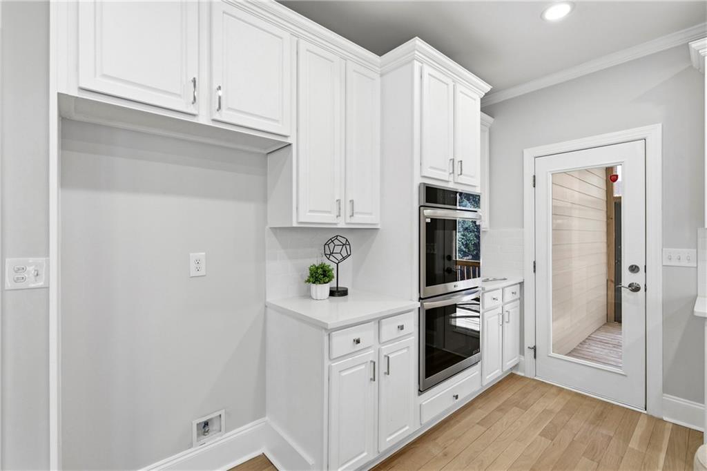 5228 Yellowtail Lane NW