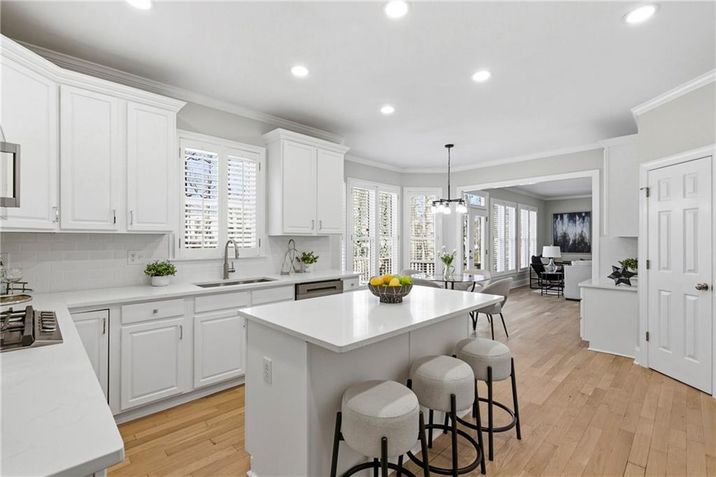 5228 Yellowtail Lane NW