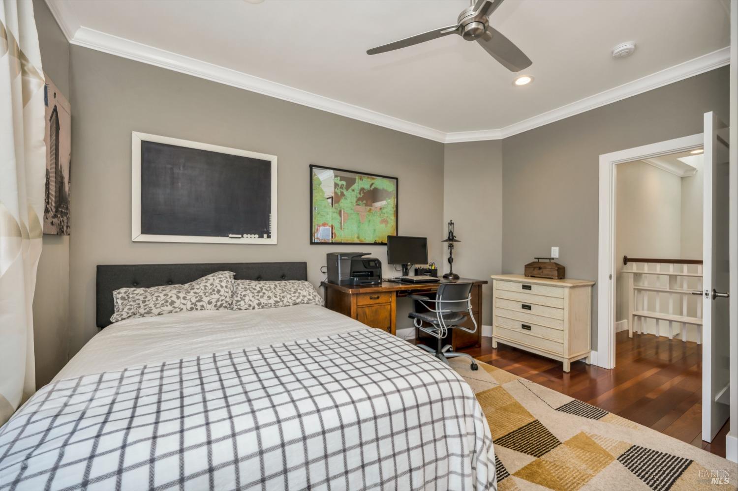 5790 Fairway Knoll Ct