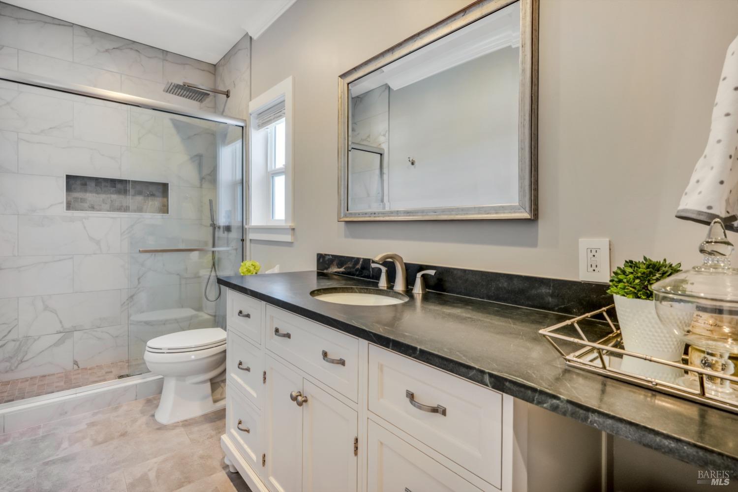 5790 Fairway Knoll Ct