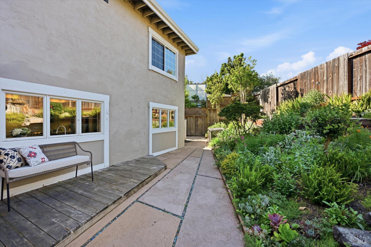 488 Casa Verde Circle