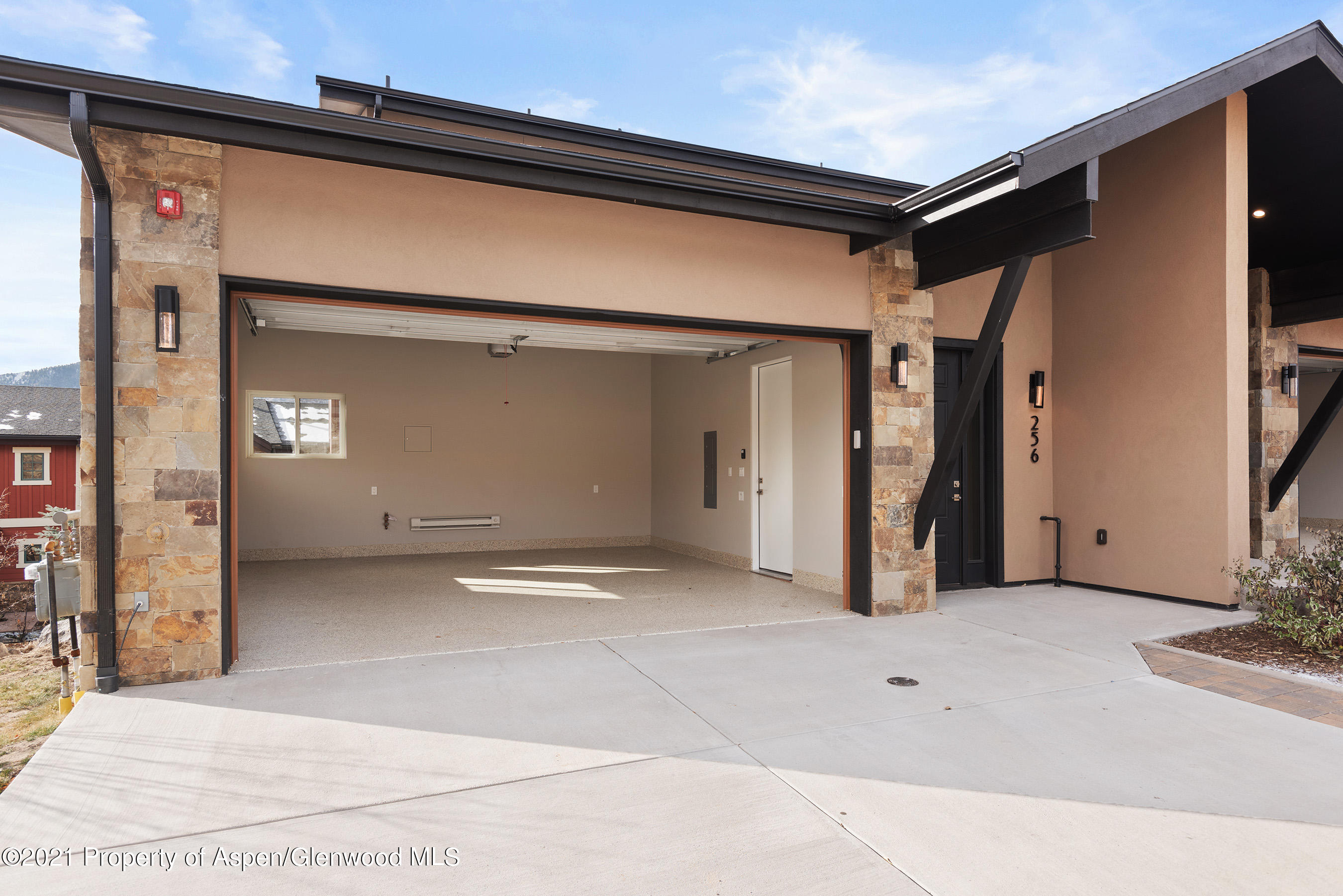 272 Overlook Ridge