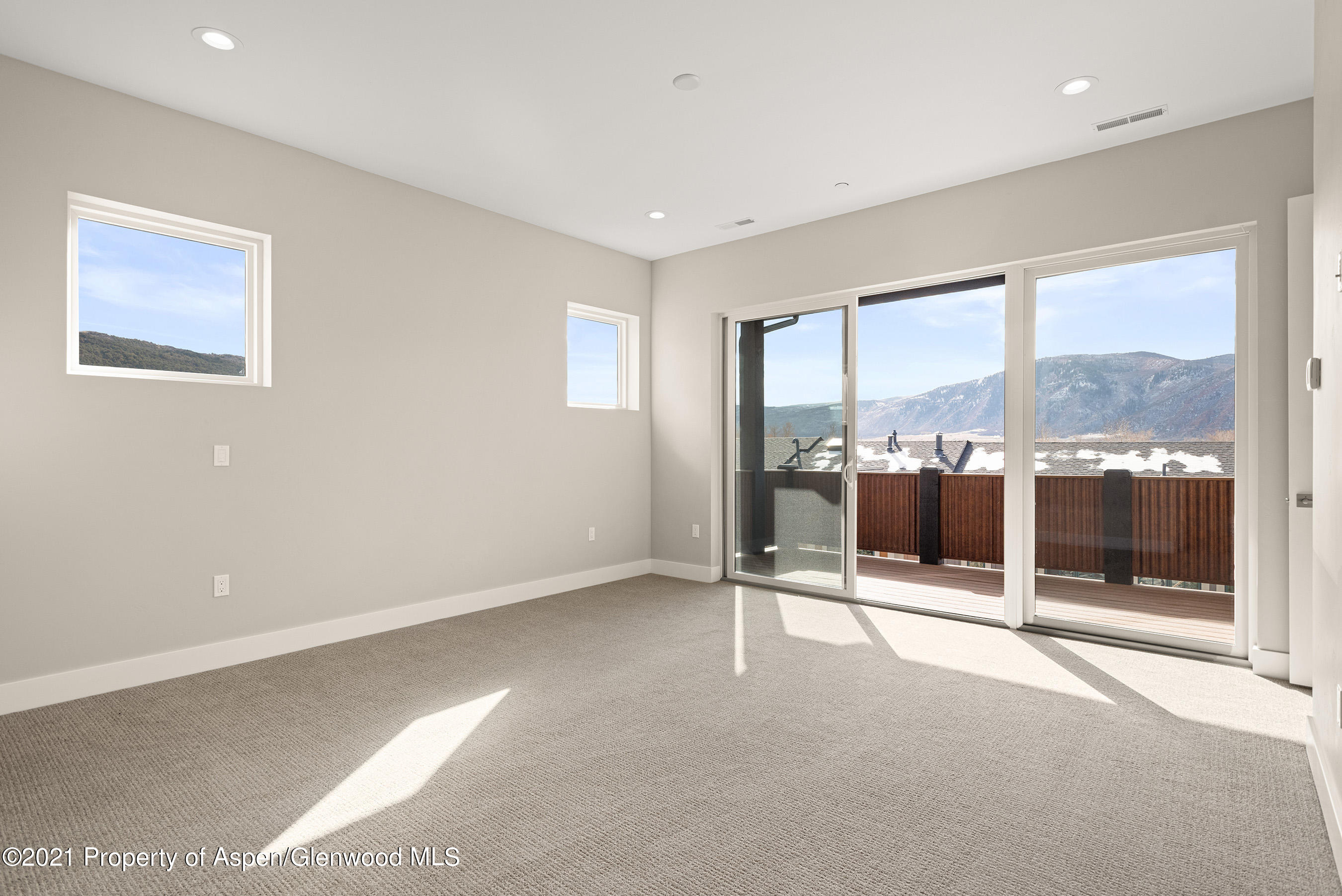 272 Overlook Ridge