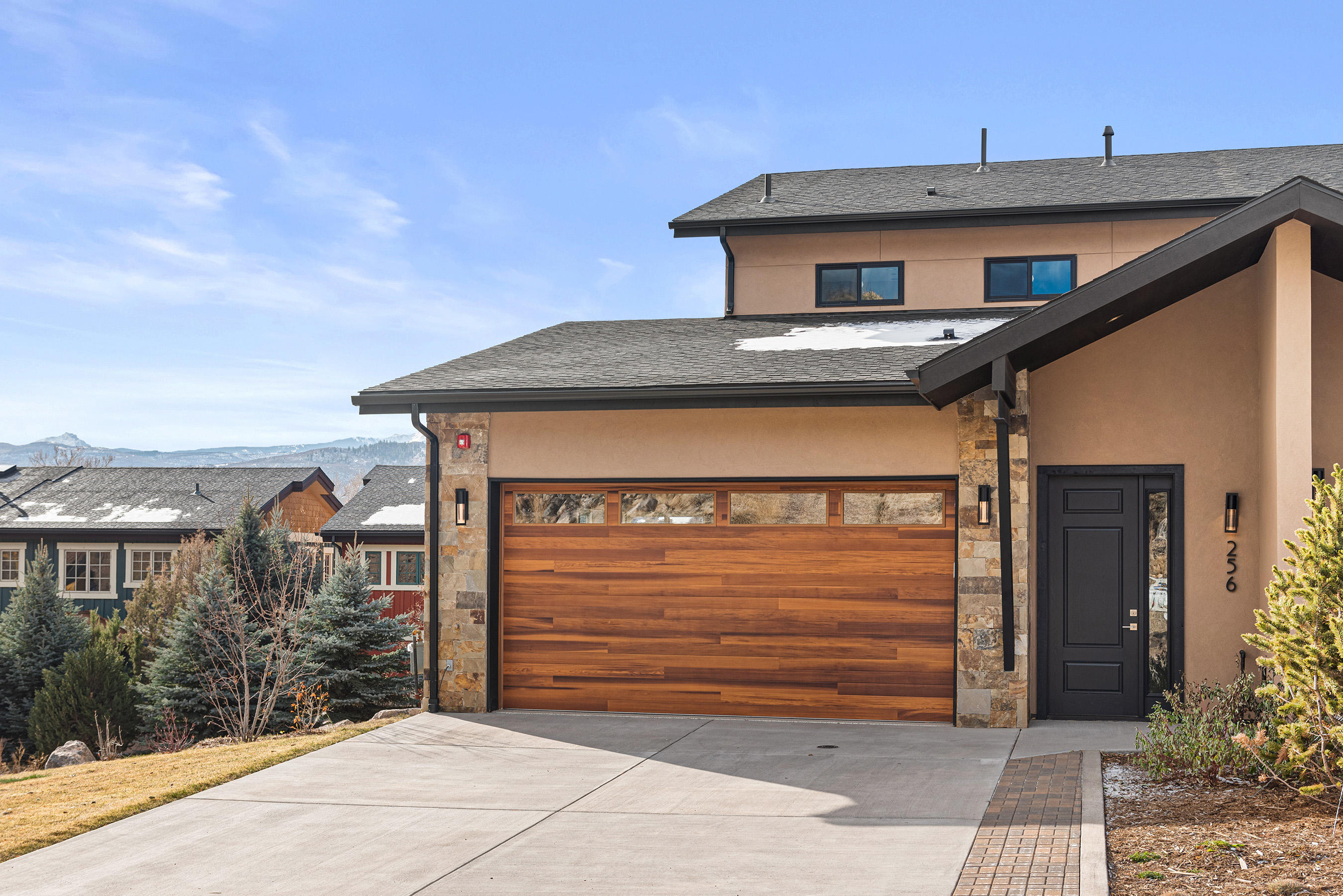 272 Overlook Ridge